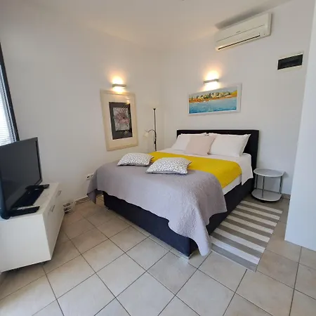 Adriatic Apartment Malinska